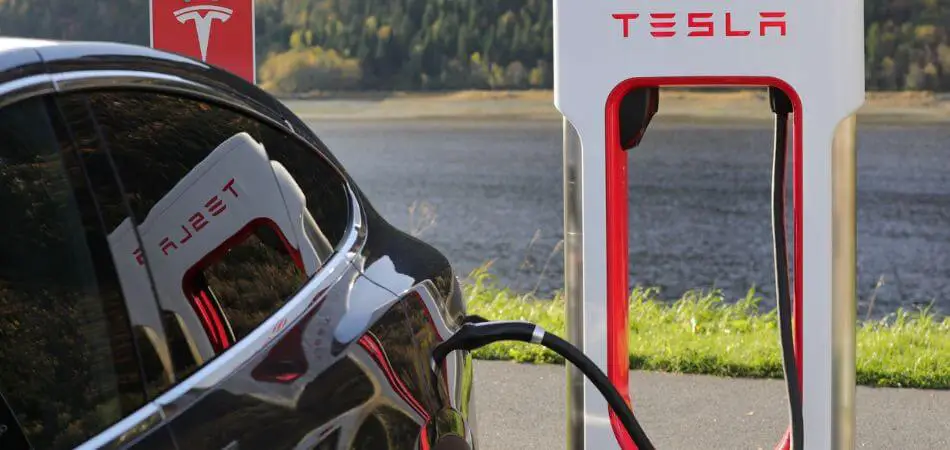 How Much It Costs to Charge an Electric Car