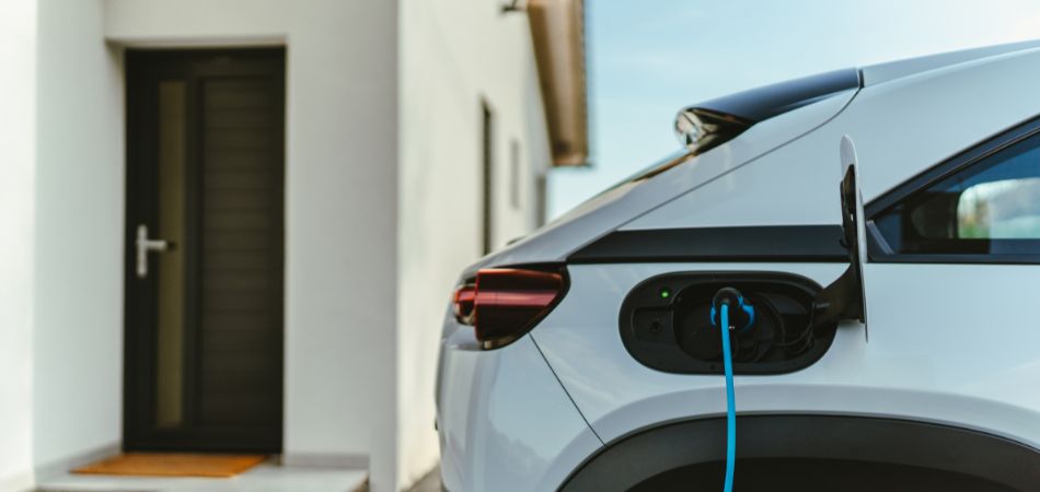 How Much It Costs to Charge an Electric Car